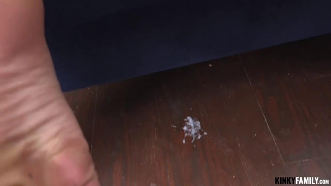 Зачала от удава соседского парня