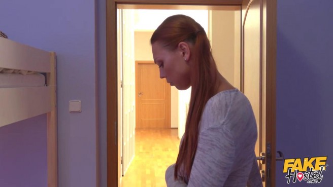 Катрин Текила ебется в отеле с менеджером