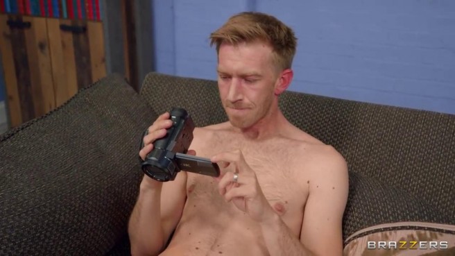 Позвала на палку чая мужа соседки