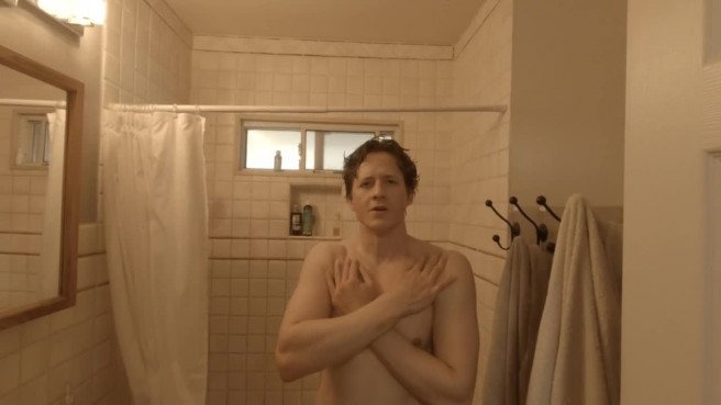 Блондинку трахают два парня в анал и киску одновременно