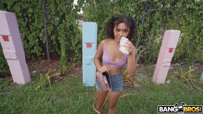 Вставил в письку незнакомки пенис после первой встречи