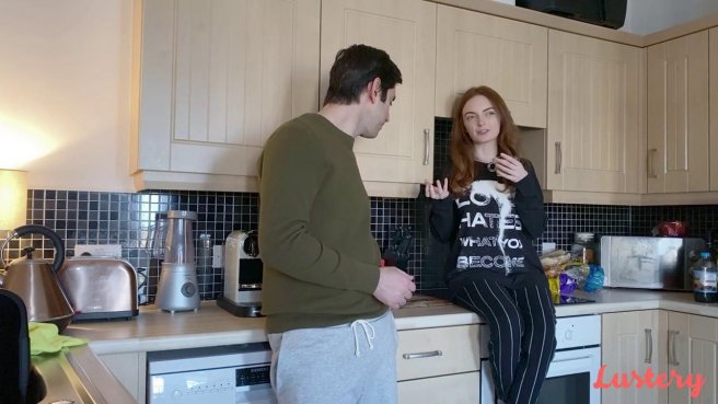 Муж и жена любят трахаться по любому поводу